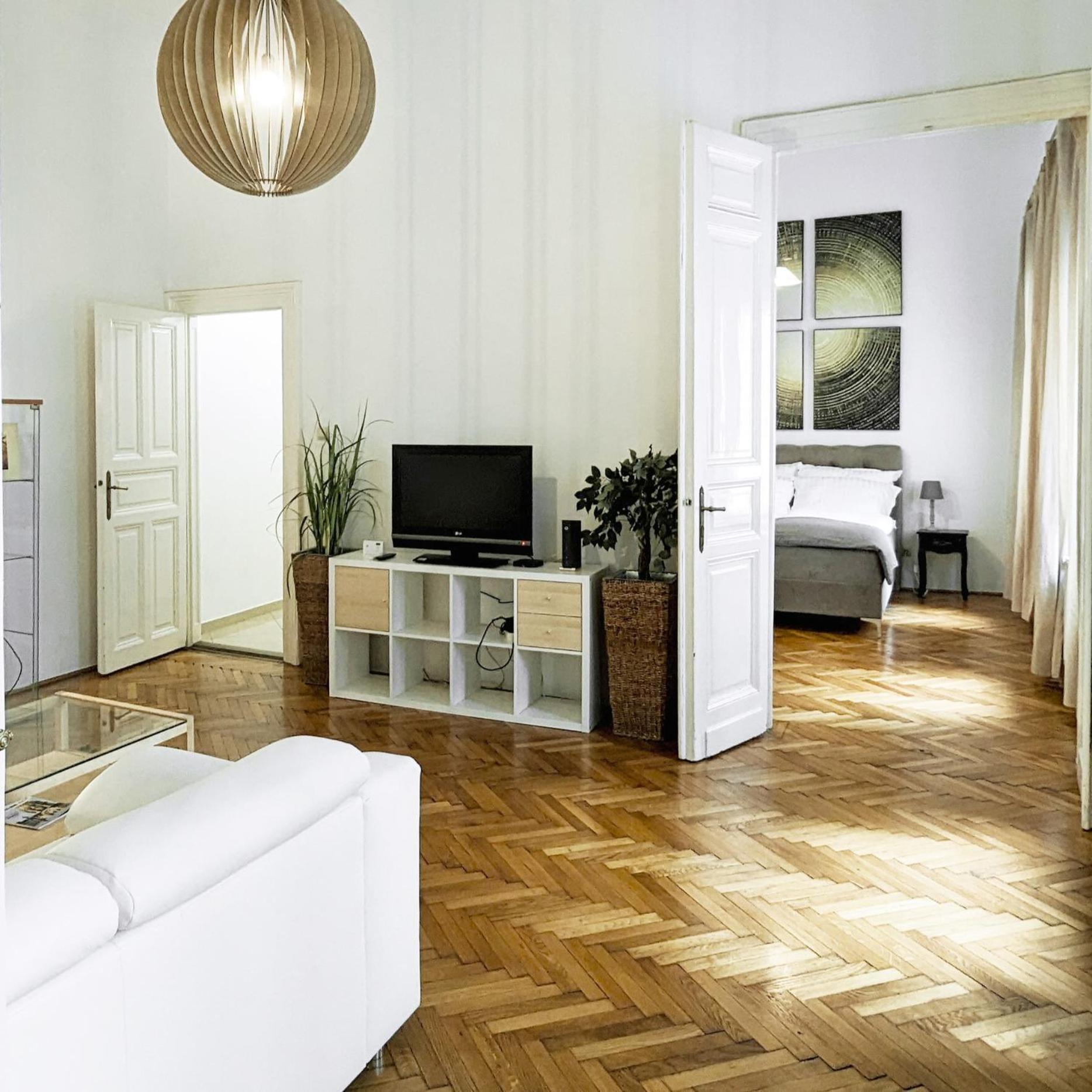 Heart Of The City, Entire Very Big Apartment Boedapest Buitenkant foto